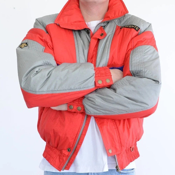 Vintage Y2K Descente Red & Grey Ski Jacket - Picture 2 of 14
